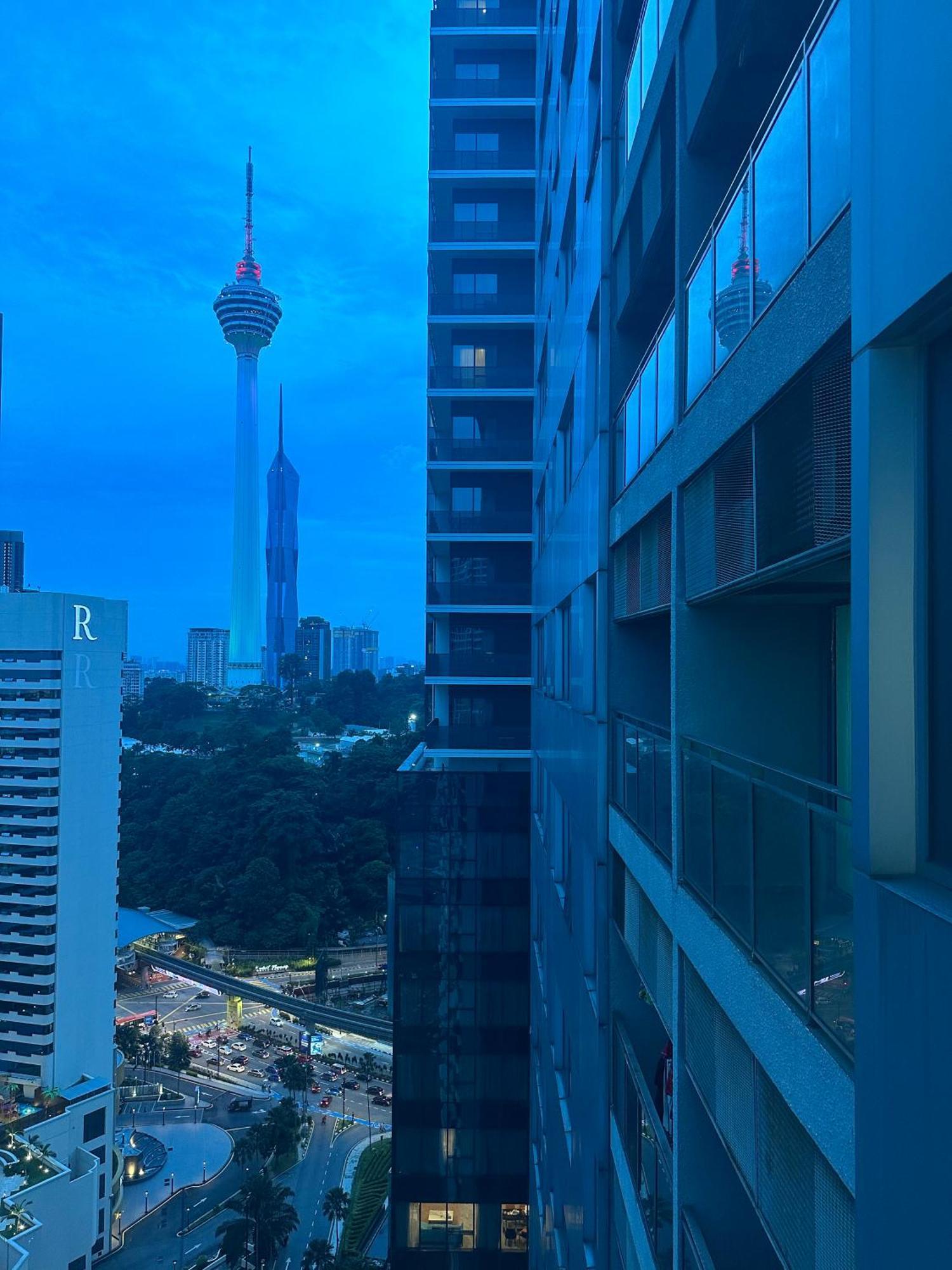 Klcc Dorm Hostel Kuala Lumpur Bagian luar foto