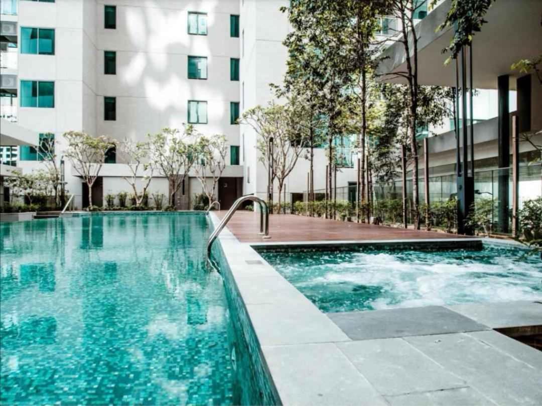 Klcc Dorm Hostel Kuala Lumpur Bagian luar foto